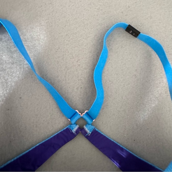 NWOT Victoria's Secret Semi Demi Racerback Bra - Picture 2 of 6